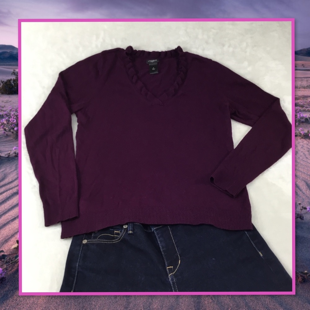 ANN TAYLOR SWEATER DEEP WINE RUFFLE NECK M